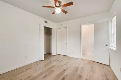 730 Cindy Lane, Grand Prairie, TX 75052 - Photo 7