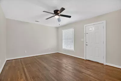 5016 Marks Place, Fort Worth, TX 76116 - Photo 3