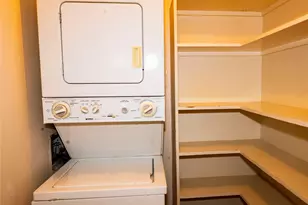 6211 W Northwest Hwy, Dallas, TX 75225 - Photo 15