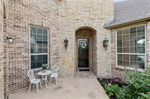5616 Heron Dr W, Colleyville, TX 76034 - Photo 1