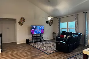 472 Rock Creek Dr, Princeton, TX 75407 - Photo 11