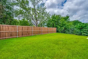 12104 Steeplechase Dr, Providence Village, TX 76227 - Photo 25