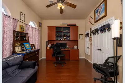 100 Manders Court, Runaway Bay, TX 76426 - Photo 17