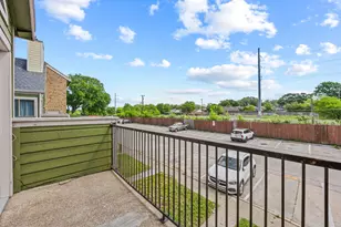 9837 Walnut St, Dallas, TX 75243 - Photo 23