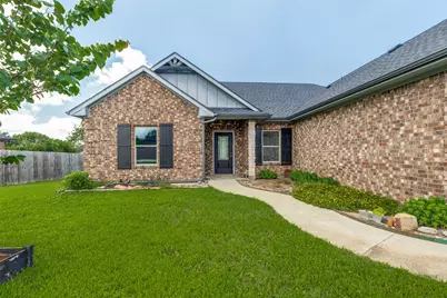 107 Indian Creek, Trenton, TX 75490 - Photo 3
