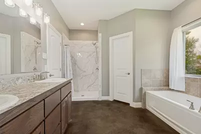 107 Indian Creek, Trenton, TX 75490 - Photo 17