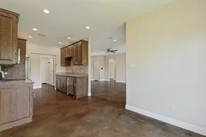 107 Indian Creek, Trenton, TX 75490 - Photo 9