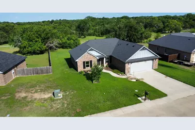107 Indian Creek, Trenton, TX 75490 - Photo 27