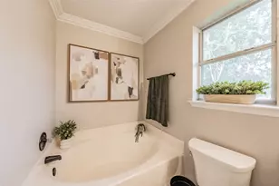7000 Rovato Dr, Arlington, TX 76001 - Photo 25