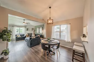 7000 Rovato Dr, Arlington, TX 76001 - Photo 13