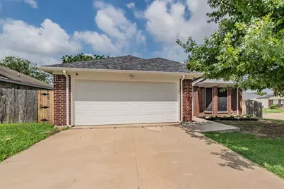 7000 Rovato Drive, Arlington, TX 76001 - Photo 1