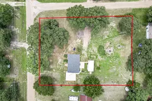 250 E Golden Oaks Dr, Mabank, TX 75156 - Photo 17