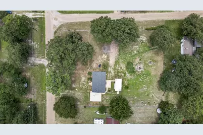 250 E Golden Oaks Drive, Mabank, TX 75156 - Photo 23