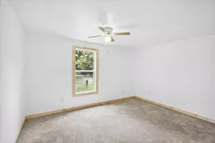 250 E Golden Oaks Dr, Mabank, TX 75156 - Photo 13