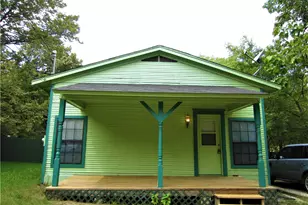 1106 Peak St, Denton, TX 76201 - Photo 3