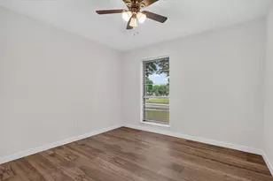 439 Candlelight Ave, Duncanville, TX 75137 - Photo 17
