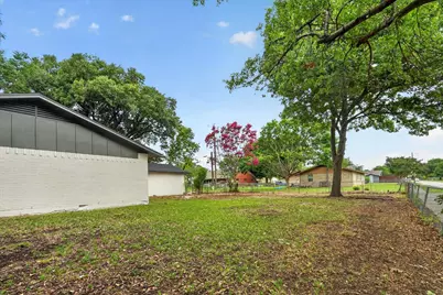 439 Candlelight Avenue, Duncanville, TX 75137 - Photo 27