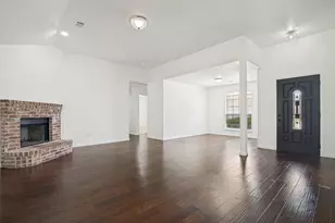 3111 Creekside Dr, Sachse, TX 75048 - Photo 3