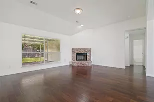 3111 Creekside Dr, Sachse, TX 75048 - Photo 5