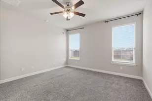 225 Oldcastle Wy, Fort Worth, TX 76052 - Photo 19