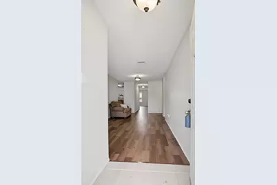 4901 Parkview Hills Lane, Fort Worth, TX 76179 - Photo 5