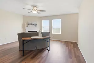 4901 Parkview Hills Ln, Fort Worth, TX 76179 - Photo 17