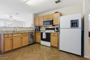 4901 Parkview Hills Ln, Fort Worth, TX 76179 - Photo 15