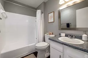 11349 Newkirk St, Dallas, TX 75229 - Photo 15