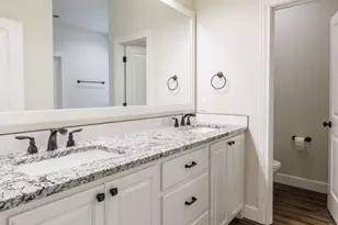 7325 Wildflower Wy, Abilene, TX 79602 - Photo 15