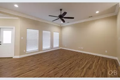 7325 Wildflower Way, Abilene, TX 79602 - Photo 3