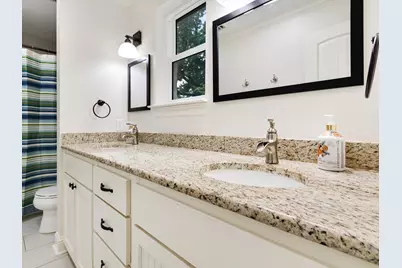 9902 Galway Drive, Dallas, TX 75218 - Photo 11