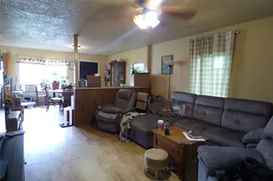 511 W Pecan St, Aubrey, TX 76227 - Photo 15