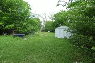 511 W Pecan St, Aubrey, TX 76227 - Photo 3