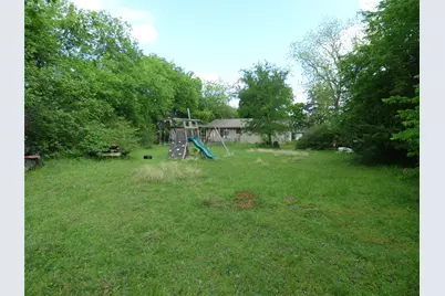 511 W Pecan Street, Aubrey, TX 76227 - Photo 9