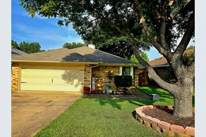 946 S Old Orchard Lane, Lewisville, TX 75067 - Photo 1