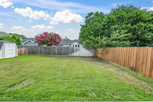 7609 Albany Ln, Arlington, TX 76002 - Photo 31