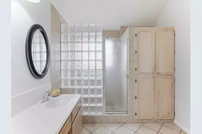 7609 Albany Lane, Arlington, TX 76002 - Photo 17