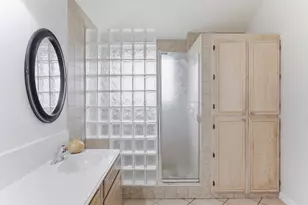 7609 Albany Ln, Arlington, TX 76002 - Photo 17