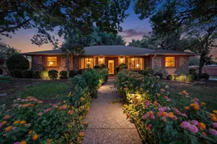 1000 Townsend Ln, DeSoto, TX 75115 - Photo 1