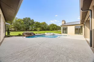 1402 Clydesdale Rd, Bartonville, TX 76226 - Photo 33