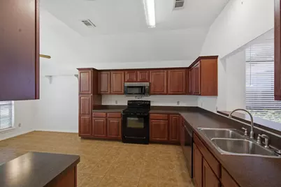 312 Banyan Drive, Grapevine, TX 76051 - Photo 13