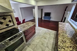 502 Forest Cir, Irving, TX 75062 - Photo 9