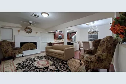 502 Forest Circle, Irving, TX 75062 - Photo 11