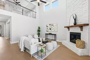 833 Daisy Cor Dr, Little Elm, TX 76227 - Photo 11