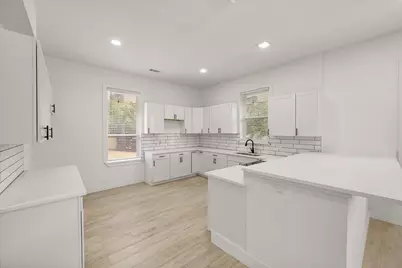 1414 W 2nd Avenue, Corsicana, TX 75110 - Photo 15