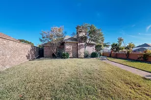 811 Oakway Ct, Richardson, TX 75081 - Photo 3