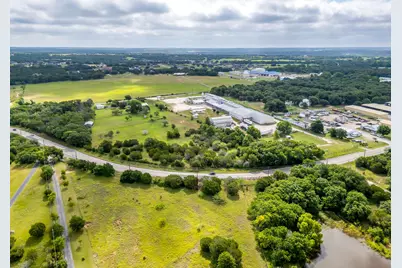 5805 Fall Creek, Granbury, TX 76049 - Photo 5
