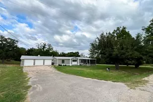 112 Pima Dr, Nocona, TX 76255 - Photo 3