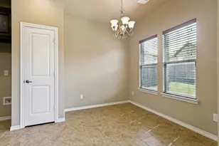 4009 Kensington Dr, Sanger, TX 76266 - Photo 9