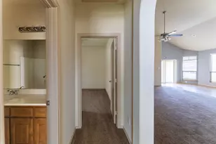 11156 Hawks Landing Rd, Fort Worth, TX 76052 - Photo 9